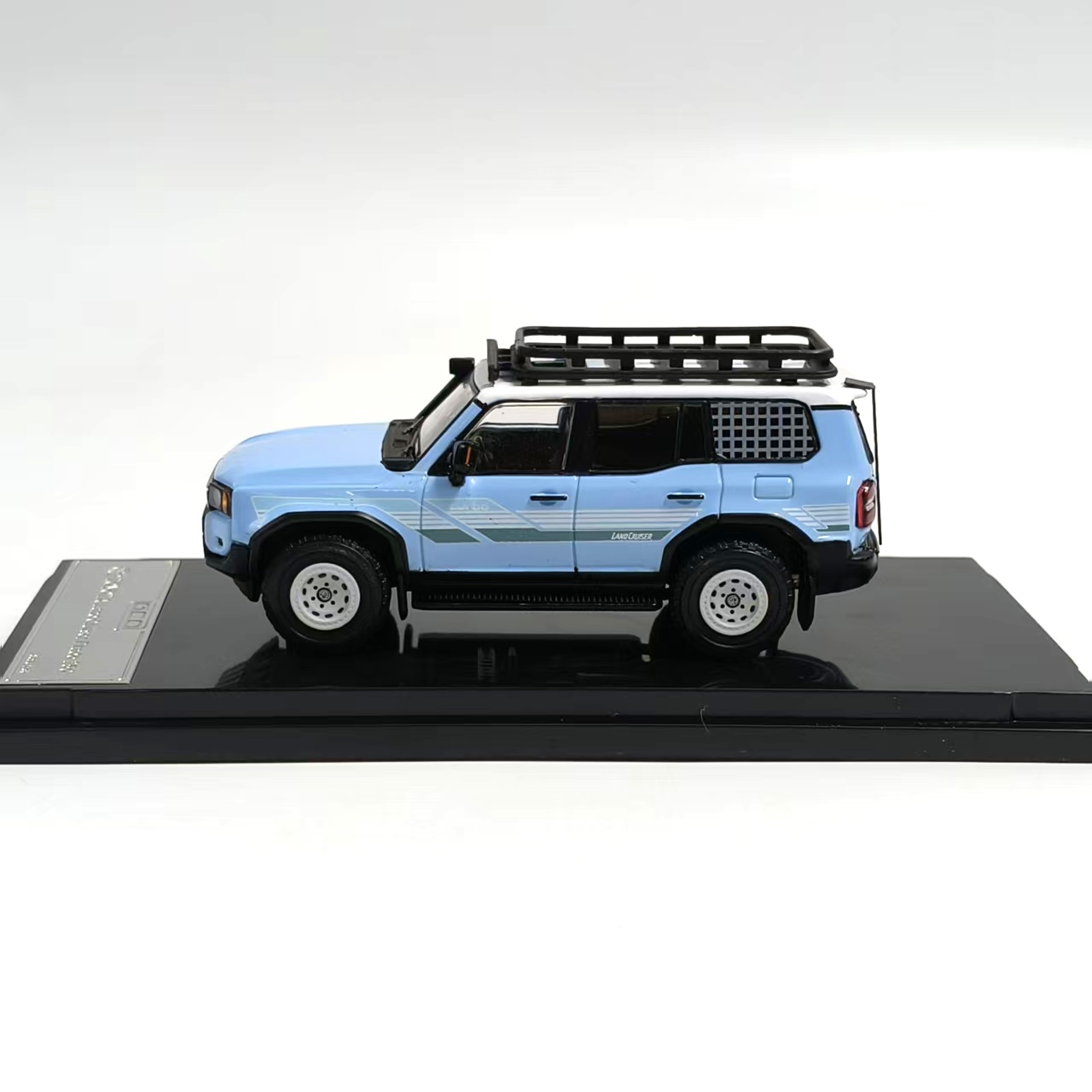 Döküm DCM 1:64 Ölçekli LC250 V - Vintage And Collectible incelemesi ve fiyatı